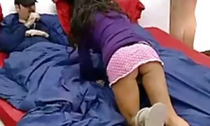 أنت جميلة ، ولعبة كبيرة سكس محارم اجنبية