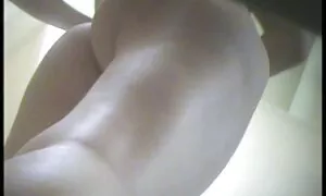 صديقها ، جوليا ، ترك احدث افلام سكس اجنبي الحيوانات المنوية في فتاة صلبة.