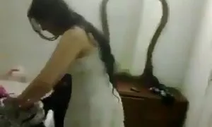 تم إدخالها في فتحة الشرج كعضو في فتاة. افلام سكس اجنبيه وعربيه